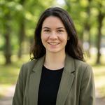 ProfessionalHeadshot.io - photo 1