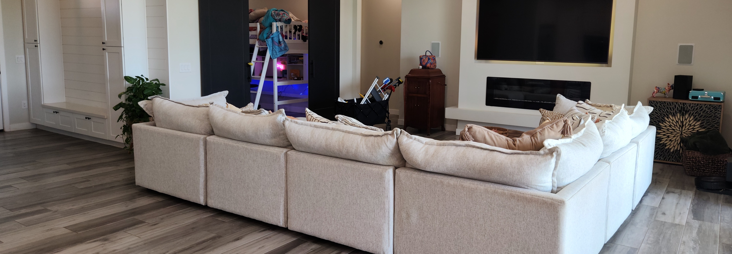 Elite Maids House Cleaning cover photo