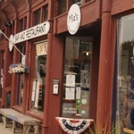 Mia's Prime Time Cafe - photo 1