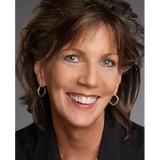 Lori Martinek - Marketing in Cave Creek