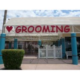 Hug N Pup - Pet Groomers in Phoenix