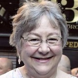 Plum Beadacious - Manufacturer in Windsor