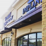 Kiyani Michael DDS - Dentists