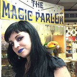 Magic Parlor / Psychic, Tarot & Palm Reading - Souvenir Shops in Salem