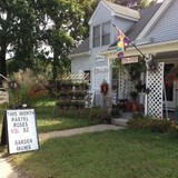 77 Blossom Shop - Other in Uxbridge