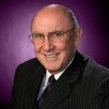 Kavanaugh Ed DDS - Dentists in Kearney