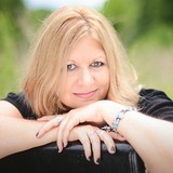 Linnae Designs - Other in Candler
