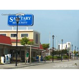 Sanitary Fish Market & Restaurant - Restaurants in Morehead City