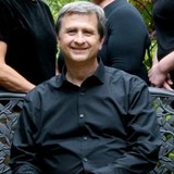 Hoyle David E DDS - Dentists in Chapel Hill