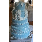 Desserts By Noelle - Custom Cakes in Lexington