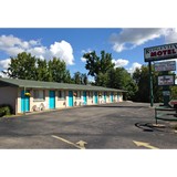 Ridgeview Motel - Hotels in Clinton