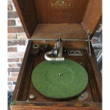 Victrola Repair Service - Other in Saint Johnsbury
