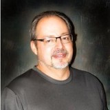 Divis John DDS - Dentists in Wenatchee