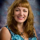 Eleisha J  Nickoles DDS - Dentists in Wheeling