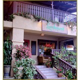 Grill Larchmont - Restaurants in West Hollywood