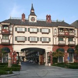 Badalian Enterprises Inc - Hotels in Anaheim