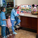 Desert Palm Suites - Restaurants in Anaheim