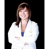 Hong Kelly E DDS - Dentists in Apple Valley