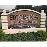 Vanderwaal Arthur S DDS - Dentists in Bloomington