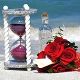Heirloom Hourglass - Other in Newport