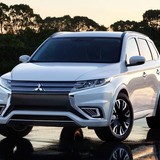 Llm Motors - Car Dealers in Lancaster