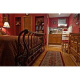 Holiday Lodge - Hotels in Canyon Lake