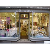 Salle De Bain - Cosmetics & Beauty Supply in Bournemouth