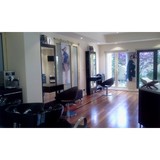 Vijae Hair - Hair Salons in Black Rock