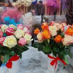 Naz Flowers and Gifts - photo 1