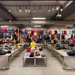 Tops and Bottoms USA - photo 3