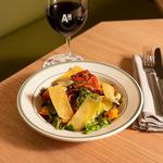 Amphlett House - photo 4