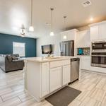 RE/MAX Classic Realty Lupita Velasquez - photo 3