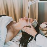 Cheeks Luxury Skin Clinic - photo 1