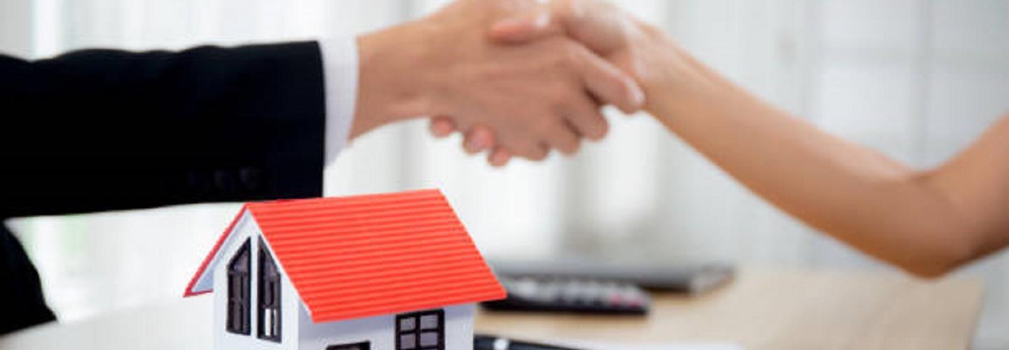 Aki Balasudaram - Luxury Homes World cover photo