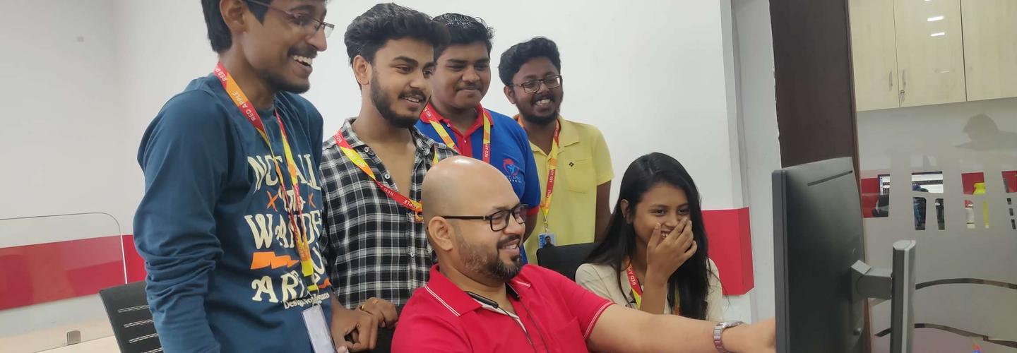 Red Apple Learning cover photo