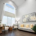 Real Estate Agent Roula Hassan - Whitby Realtor - photo 1