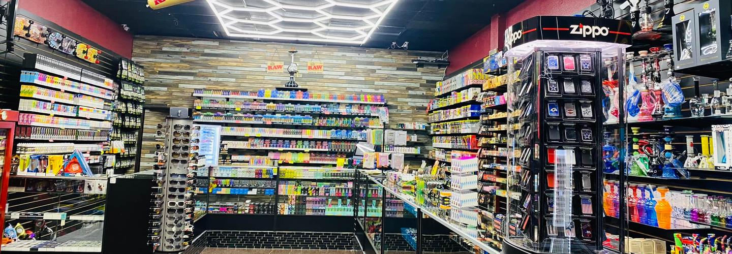 Puffs To Go Smoke Shop cover photo