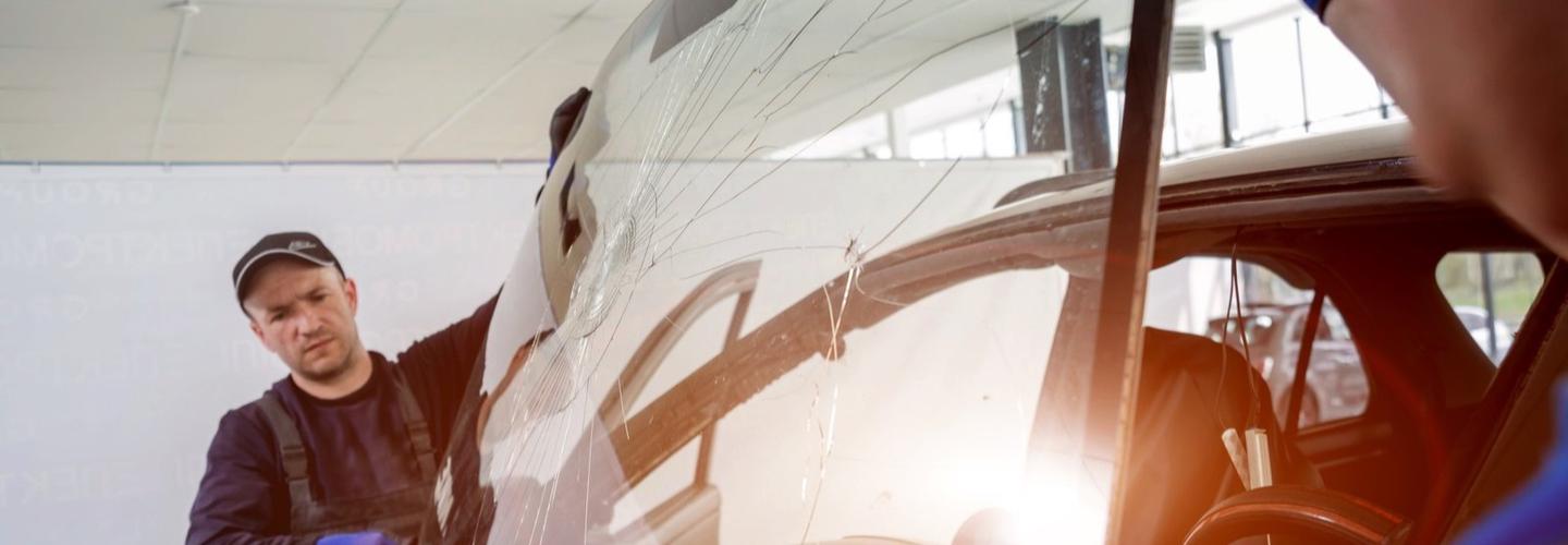  Thousand Oaks Auto Glass Repair cover photo