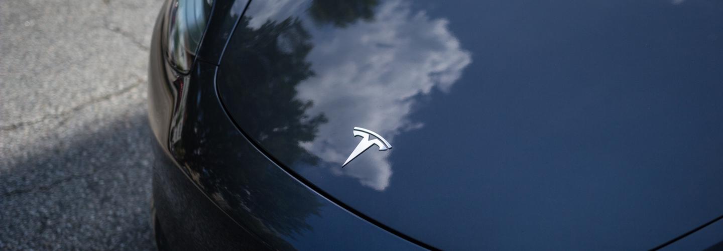 HR Black Cars cover photo