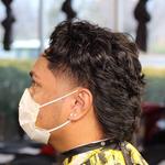 Razor Sharp Kutz Barber Lounge - photo 6