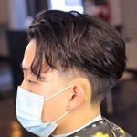 Razor Sharp Kutz Barber Lounge - photo 7