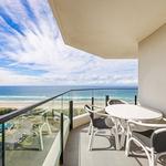 ULTIQA Beach Haven on Broadbeach | Beachfront Accommodation - photo 2