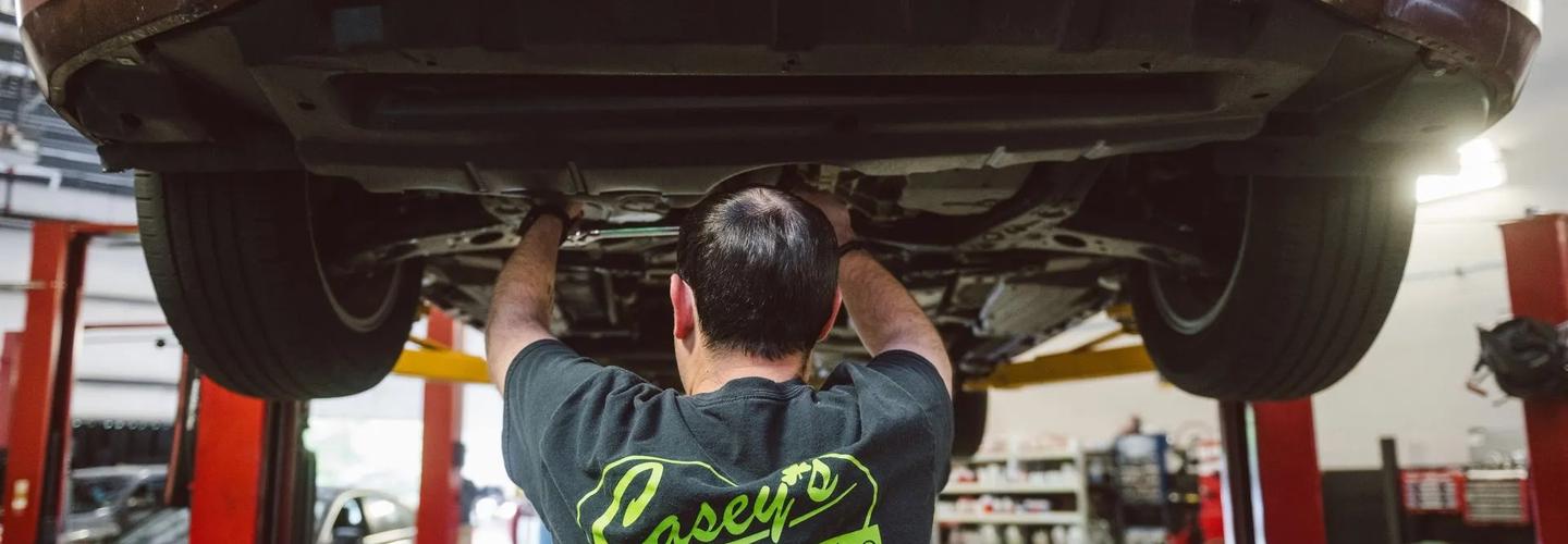 Casey's Automotive cover photo
