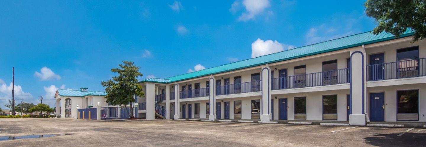 Motel 6 Pensacola, FL - NAS cover photo