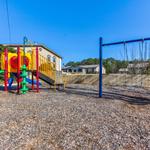 ASHLAND COMMONS APARTMENTS - photo 2