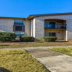 ASHLAND COMMONS APARTMENTS - photo 3