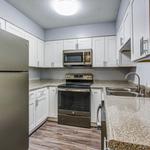 ASHLAND COMMONS APARTMENTS - photo 7