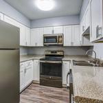 ASHLAND COMMONS APARTMENTS - photo 8