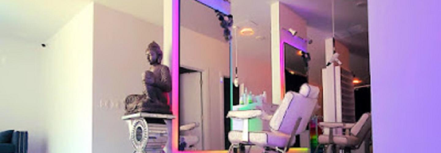 Beauty Vibez salon cover photo