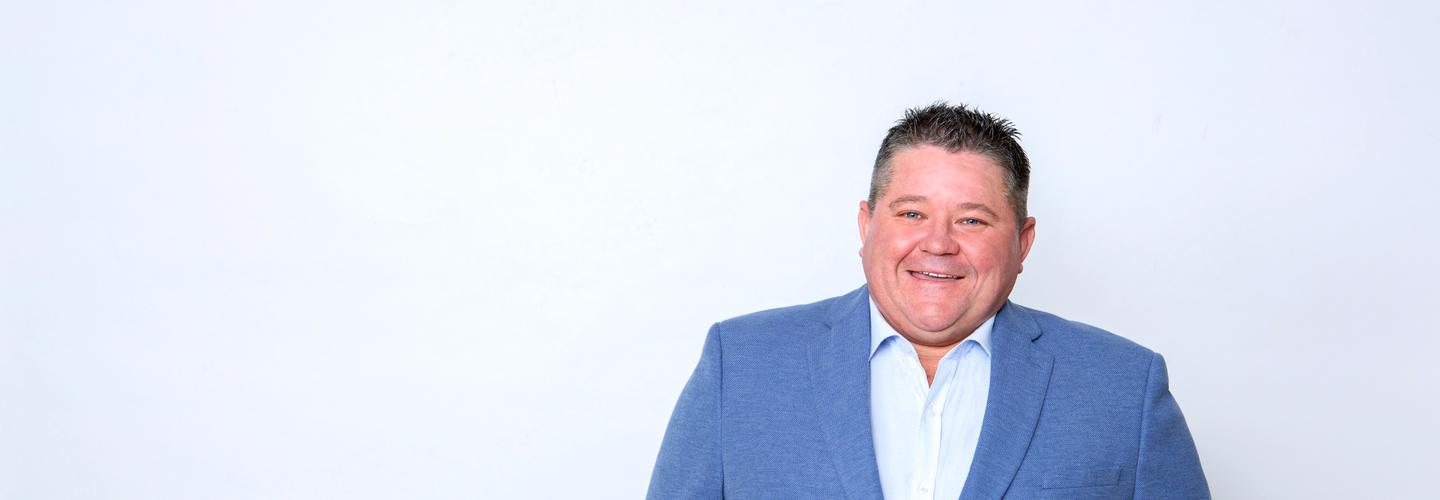 Aaron Wilson Loan Market Vantage  cover photo